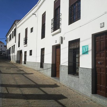 Apartamento Fregenal Centro R&S Fregenal de la Sierra Esterno foto
